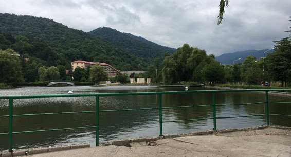 Кто греет руки на отдыхе по соцпакету