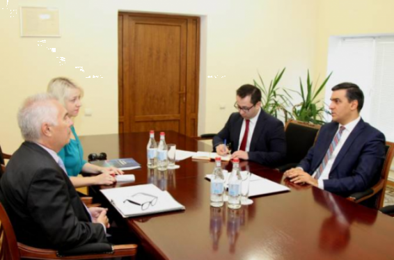 ՄԻՊ-ը ԵՄ դեսպանի հետ քննարկել է ՀՀ–ում մարդու իրավունքներին առնչվող վերջին զարգացումները